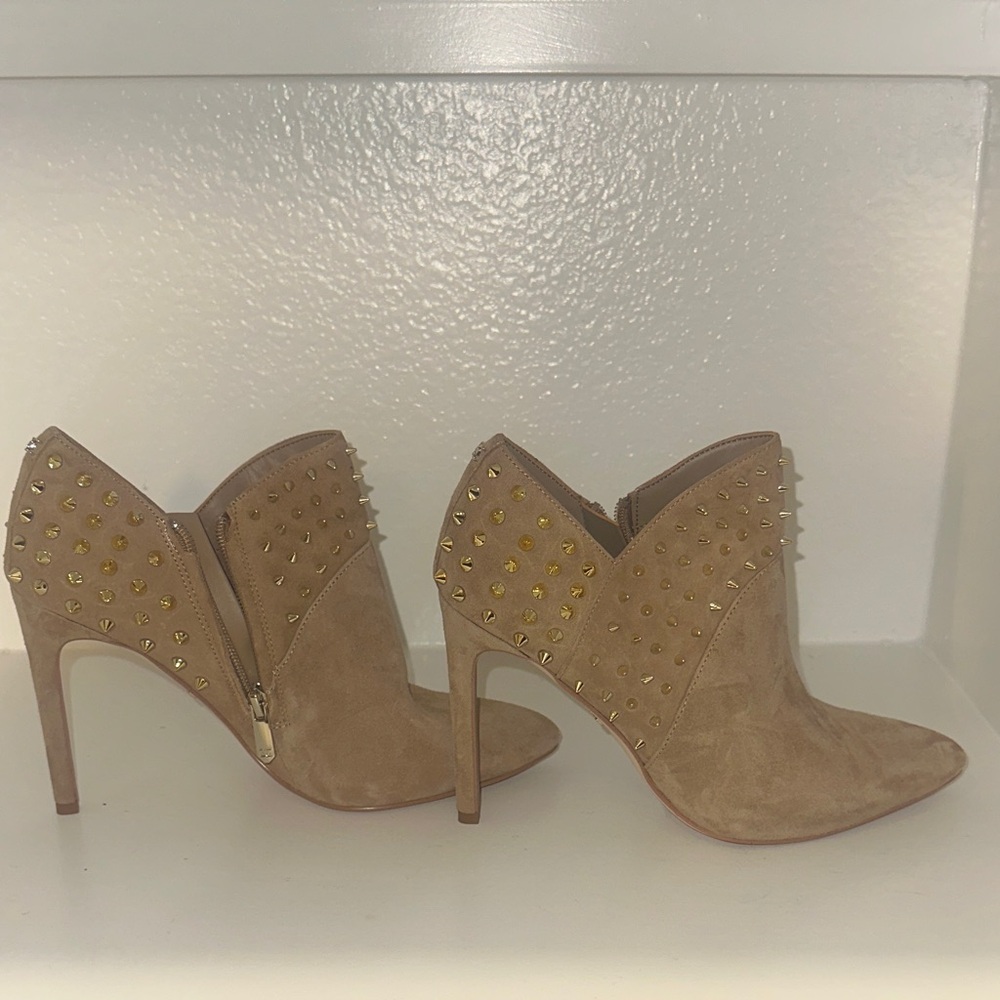 Sam Edelman Gold Studded Tan Heeled Boots